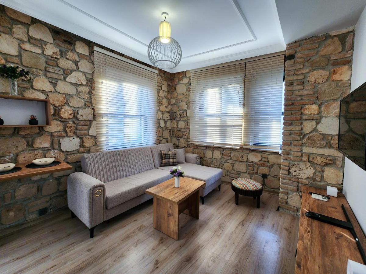 Sera Homes Kaleici Oldtown Antalya Bagian luar foto